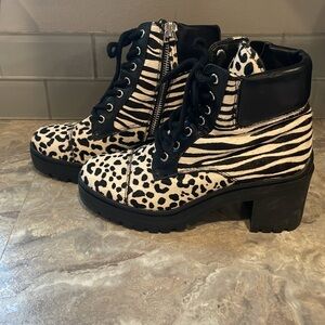 Aldo NWOT  Zebra Print Women's Combat Boots